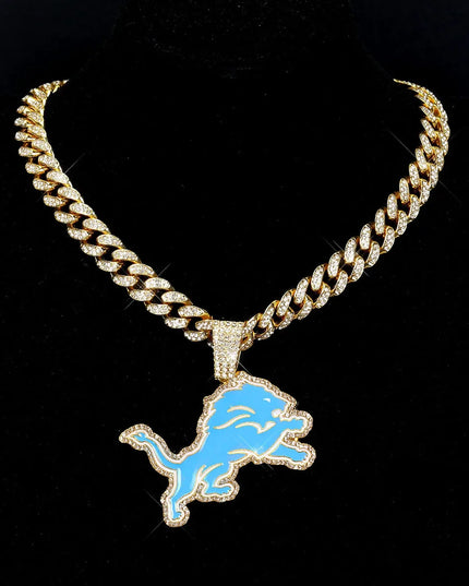 Sports Customized LOGO Pendant Necklace with Iced Out Cuban Chains for Football Fans Birthday Gifts