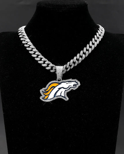 Sports Customized LOGO Pendant Necklace with Iced Out Cuban Chains for Football Fans Birthday Gifts